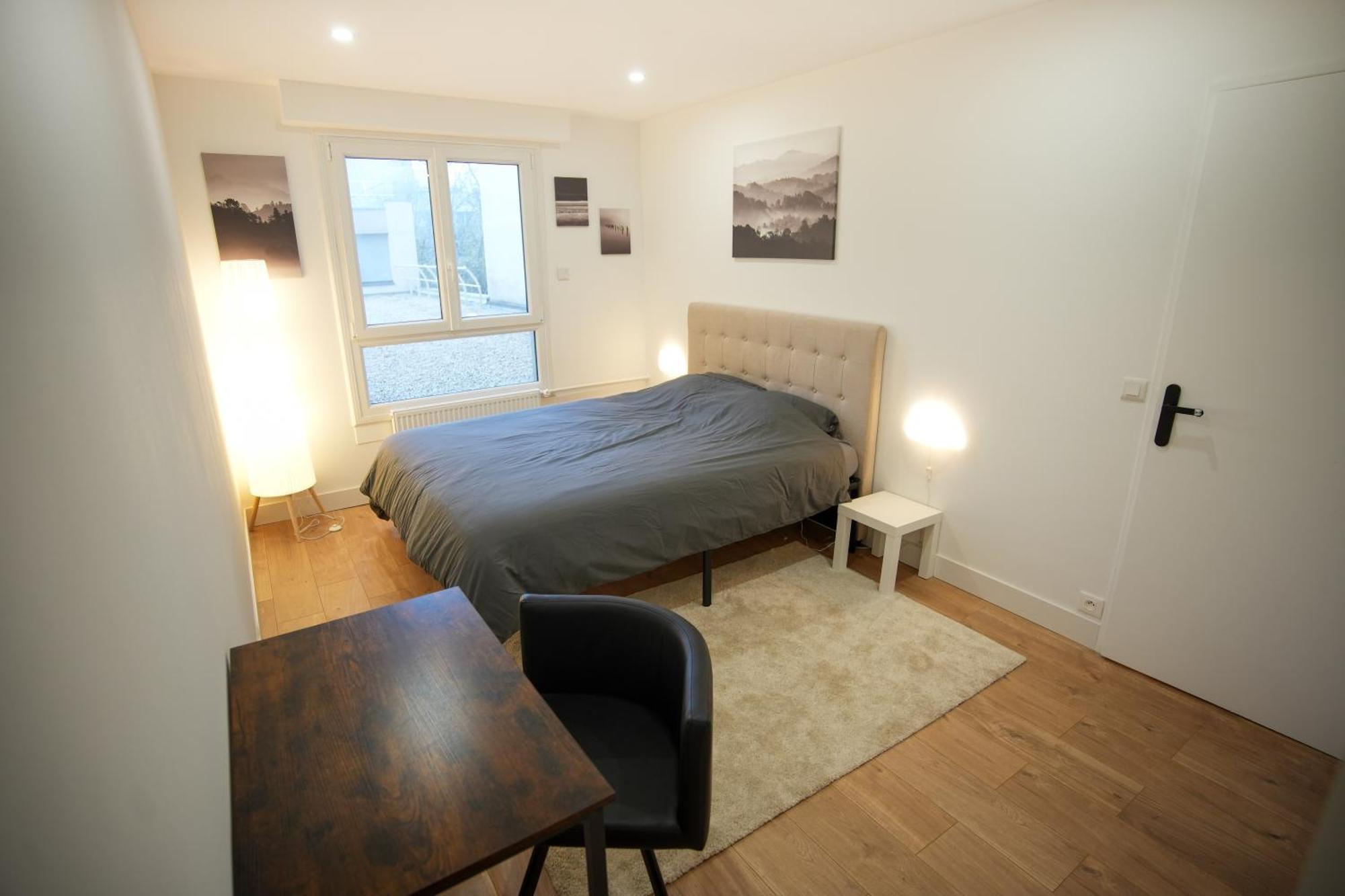 Keyless Appartement Moderne Et Spacieux 90 M2 Parking シュビイ・ラリュ エクステリア 写真